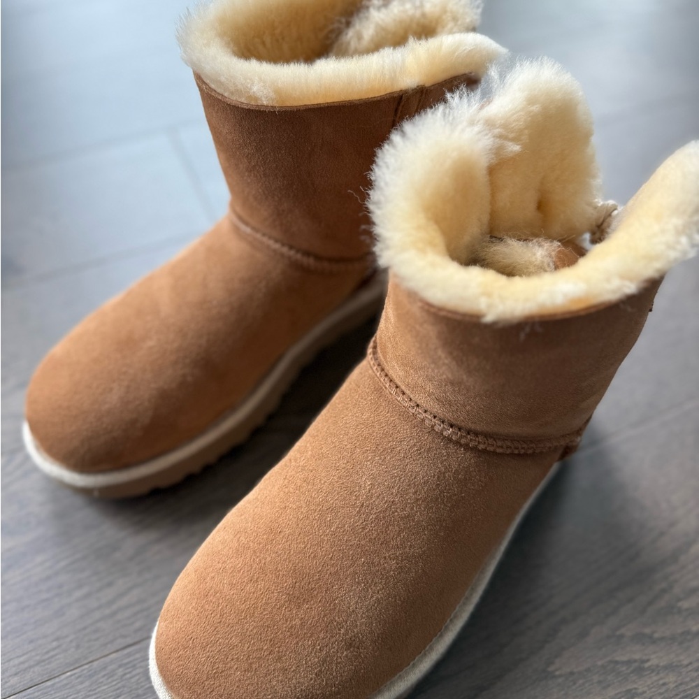 UGG Brown Shearling-Lined Winter Boots